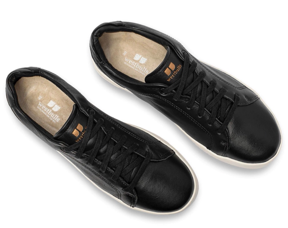 Tênis Essential Preto Plume
